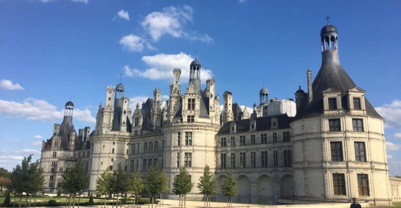 loire-valley-castles-vip-private-tour-from-paris-3-castles