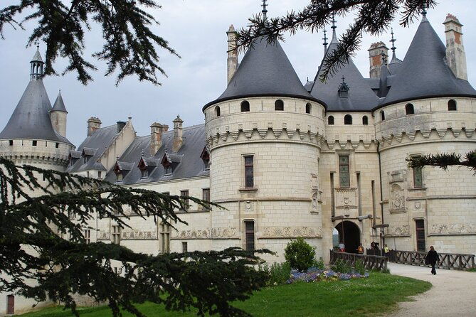 loire-valley-intl-garden-festival-at-chaumont-the-king-castle-of-chambord