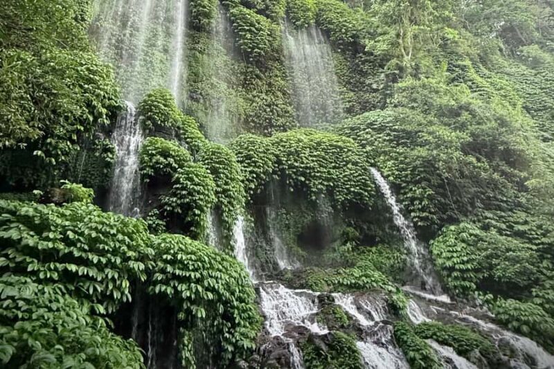 Lombok : Benang Stokal & Benang Kelambu Waterfalls Tour - The Sum Up