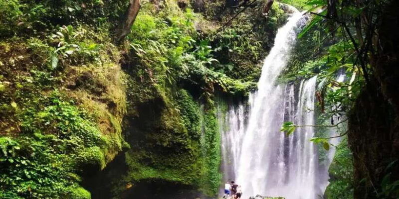 lombok-biggest-waterfall-sendang-gile-tiu-kelep-tour