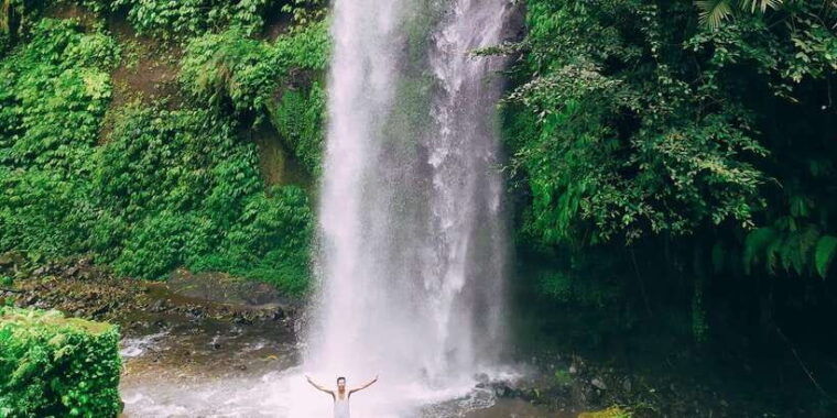lombok-biggest-waterfall-sendang-gile-tiu-kelep-tour