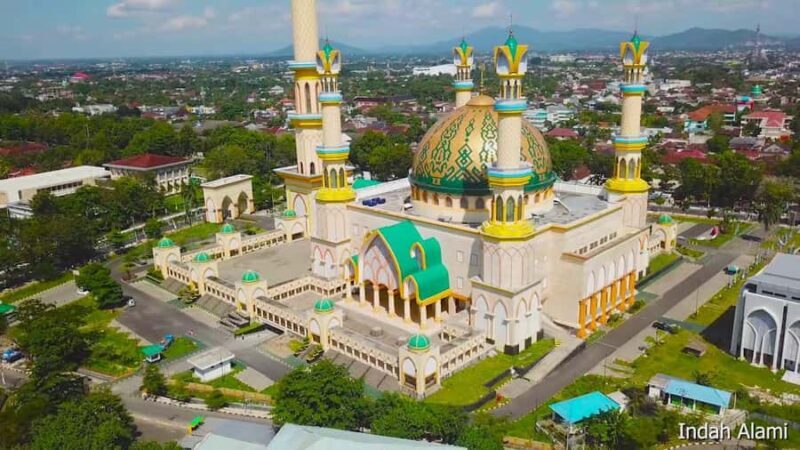 Lombok: City, Culture, Heritage & Beach Tour - An Authentic Day in Lombok: An In-Depth Look