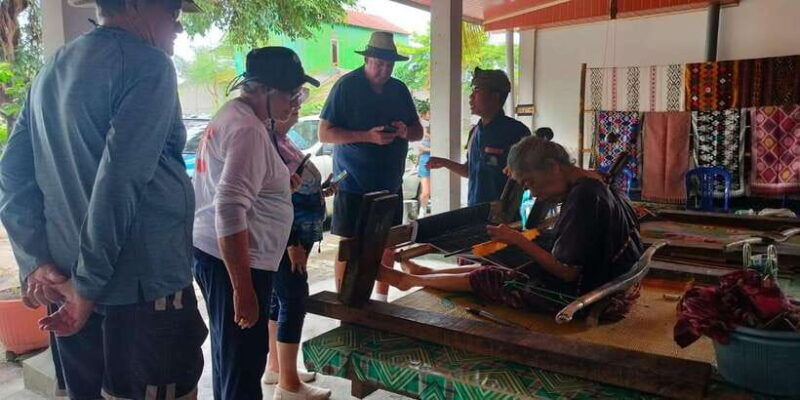 lombok-cultural-day-tour-with-beach-for-cruise-passengers