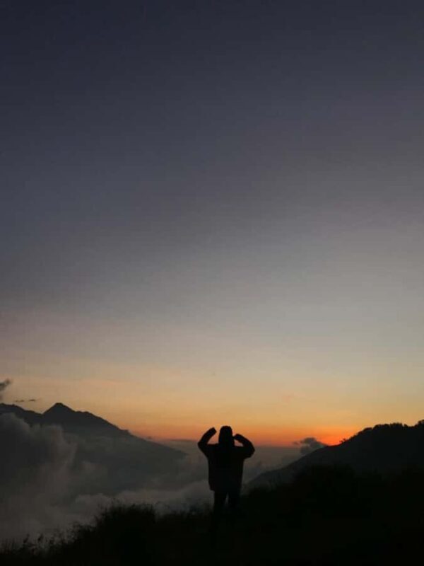 Lombok: Exclusive Anak Dara Hill Overnight Hike with Dinner - Key Points