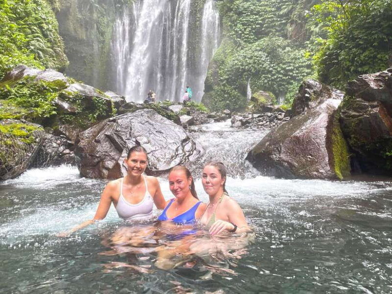 lombok-exclusive-sendang-gile-tiu-kelep-selong-hill-tour