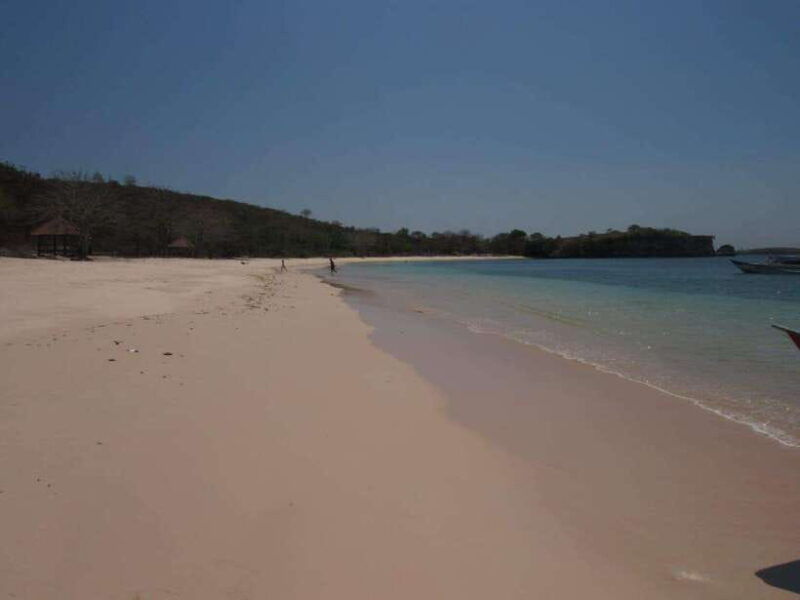 lombok-exotic-beach-and-beautiful-snorkeling