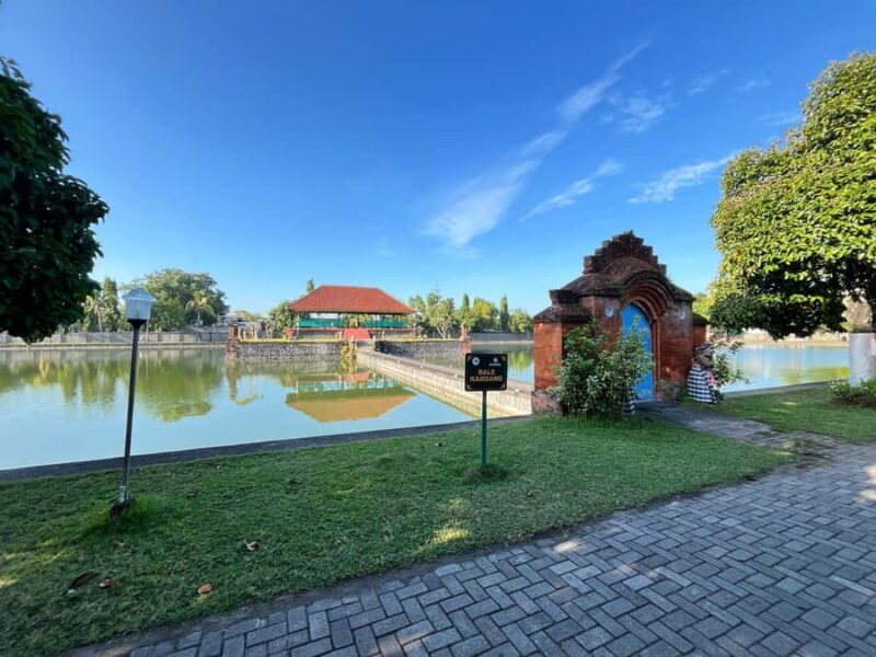 Lombok: Mataram City, Pusuk Monkey Forest & Beach Tour - Who Will Love This Tour?