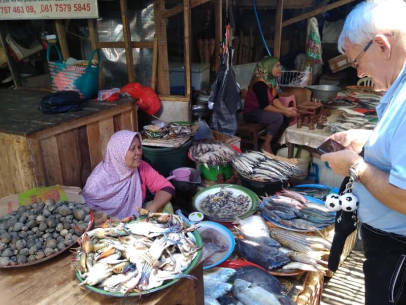 Lombok: Mataram City Tour with Mosque & Famous Culinary - Key Points