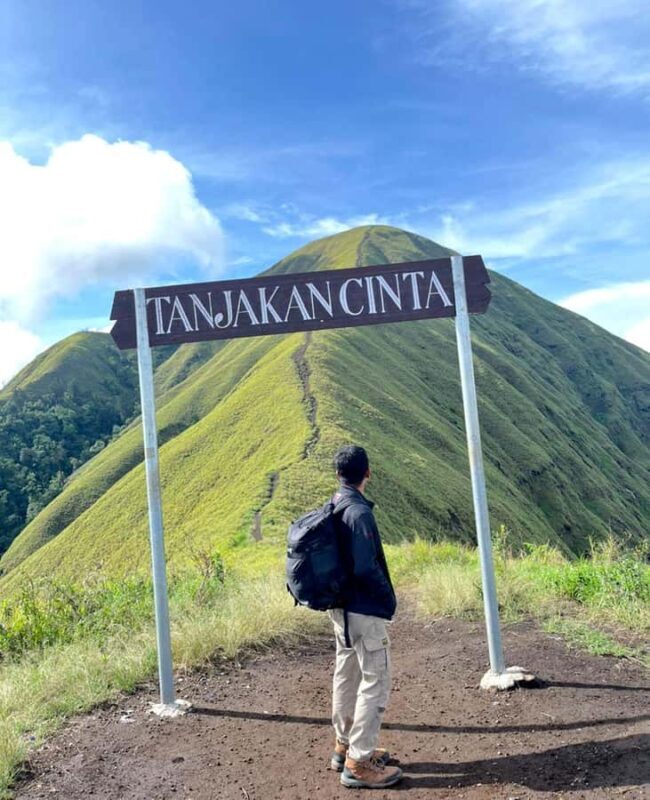 Lombok: One-Day Hike to Anak Dara Summit in Sembalun - What to Expect on the Day