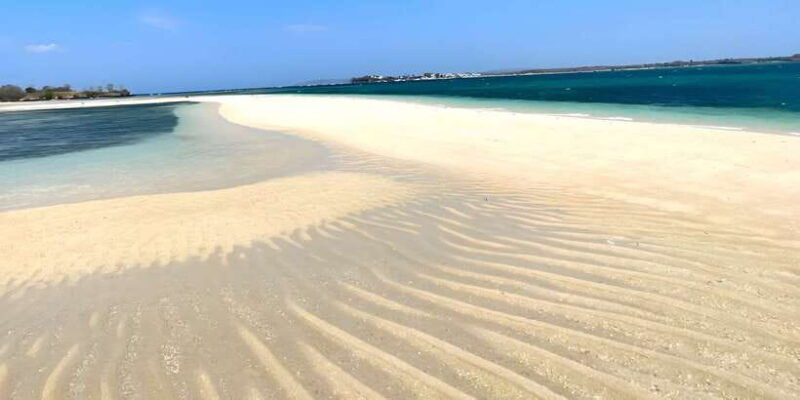 lombok-pink-beach-snorkeling-tanjung-ringgit-tour