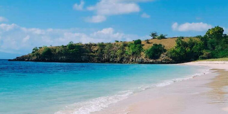 lombok-pink-beach-snorkeling-tanjung-ringgit-tour