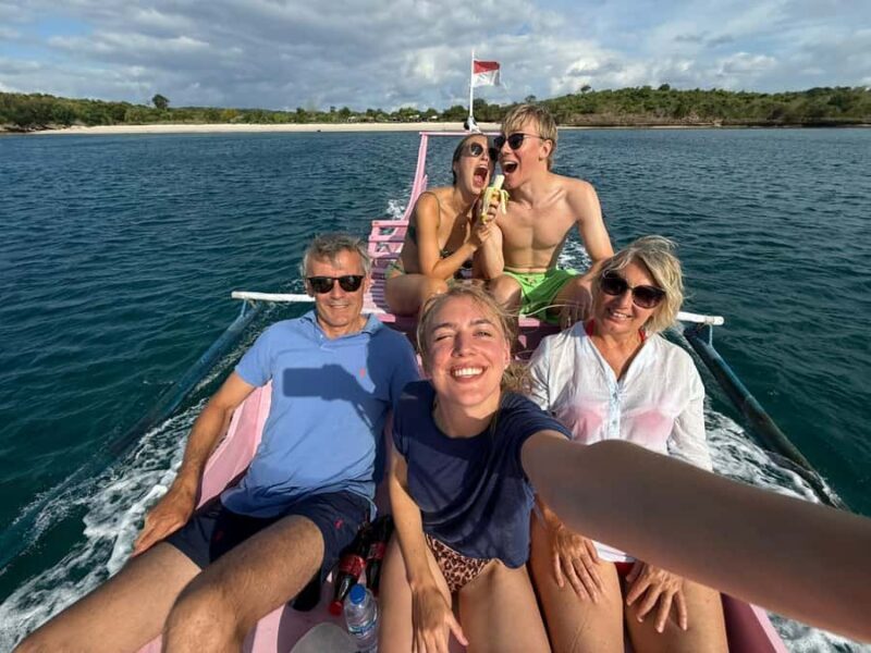 Lombok Private Pink Beach & 3 Gilis Island Hopping Tour - What Makes This Tour Stand Out?