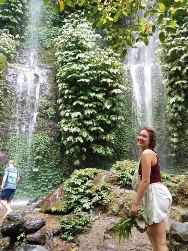 lombok-private-tour-benang-kelambu-waterfall-rice-terrace