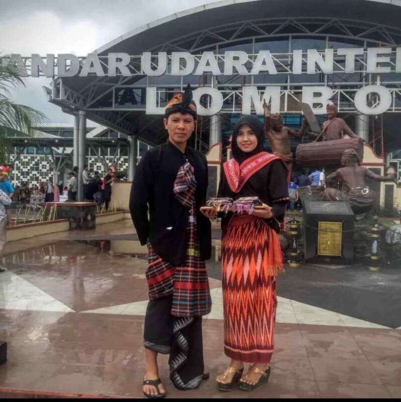 lombok-sasak-traditional-tour-mandalika-tour