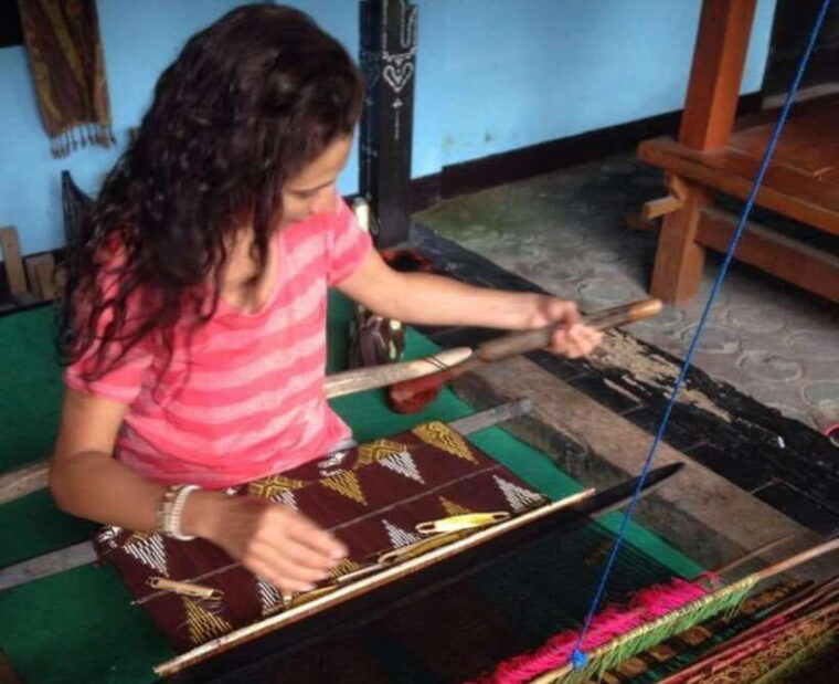 lombok-sasak-traditional-tour-mandalika-tour