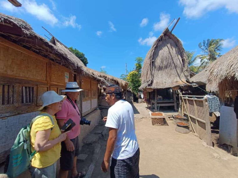 lombok-sasak-tribe-south-coast-trip