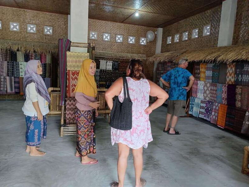 lombok-selong-belanak-mawun-kuta-and-aan-beach-day-tour