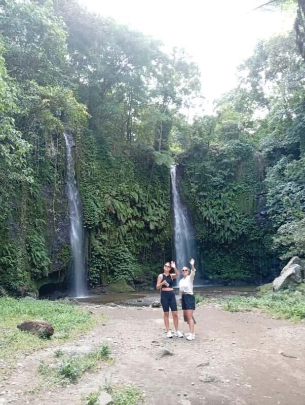 Lombok: Surfing Lesson & Waterfalls Tour with Transfer - Key Points