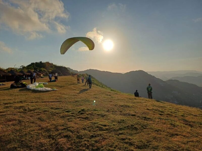 Lombok : Tandem Paragliding with Pilot & Beach Tour - Who Should Consider This Tour?