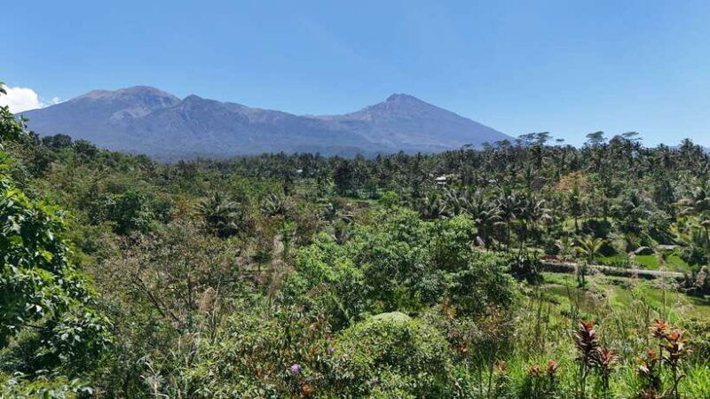 lombok-the-land-and-the-sasak-people-of-lombok-waterfall-water-castle