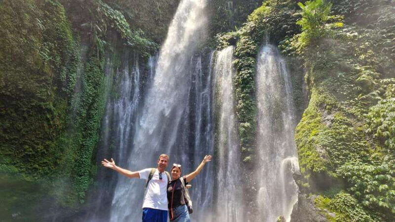 lombok-waterfalls-sasak-village-rice-field-selong-hill