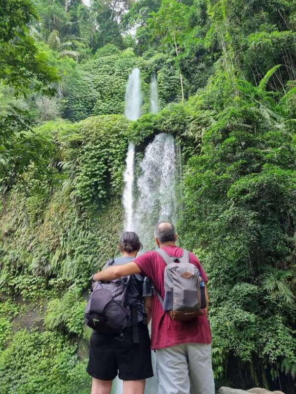 lombok-waterfalls-sasak-village-rice-field-selong-hill