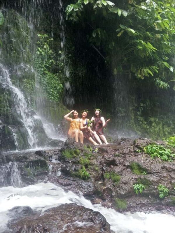 Lombok: Weaving Museum and Rinjani Geopark Waterfalls Tour - Key Points