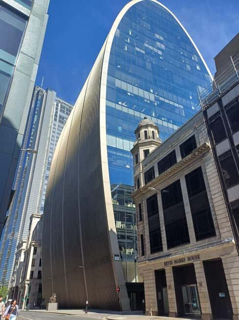 London: 1 to 1 City of London Walking Tour with Ex-Detective - The Sum Up: The Real Value of a Personalized London Walk