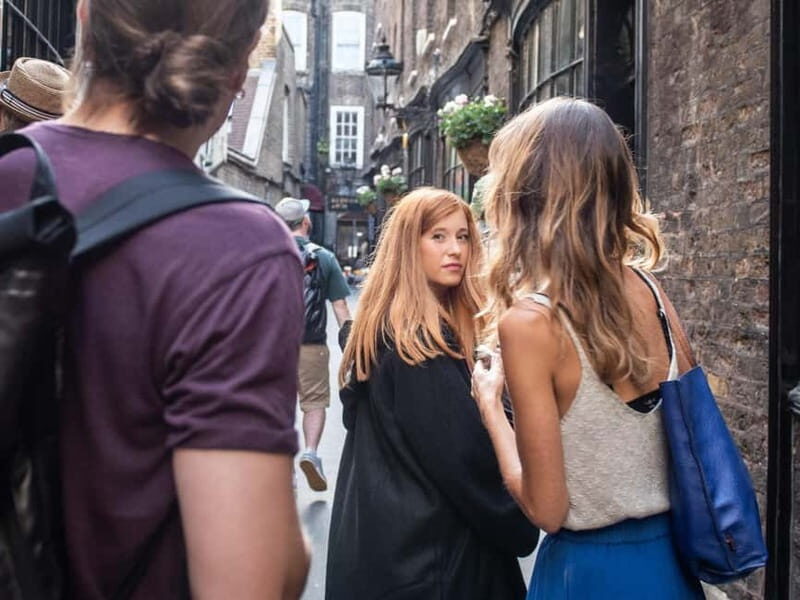 London: 18+ Harry Potter Tour with Cocktail Stop! - Key Points