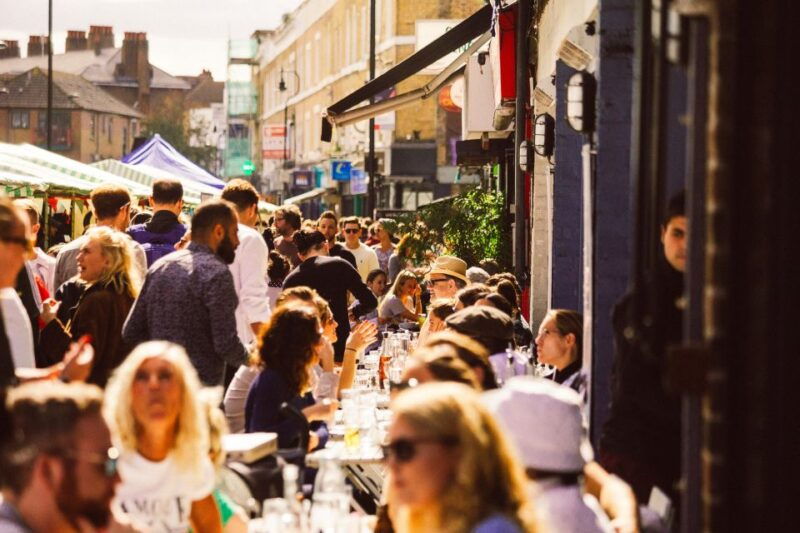 london-2-5-hour-off-the-beaten-track-private-city-tour