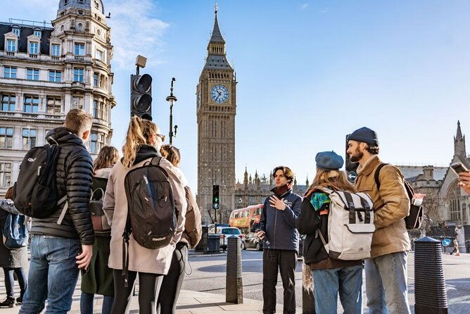 london-2-guided-walking-tours-hop-on-hop-off-bus-river-cruise