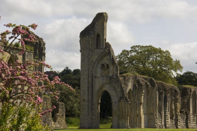 london-3-day-stonehenge-bath-south-west-coast-tour