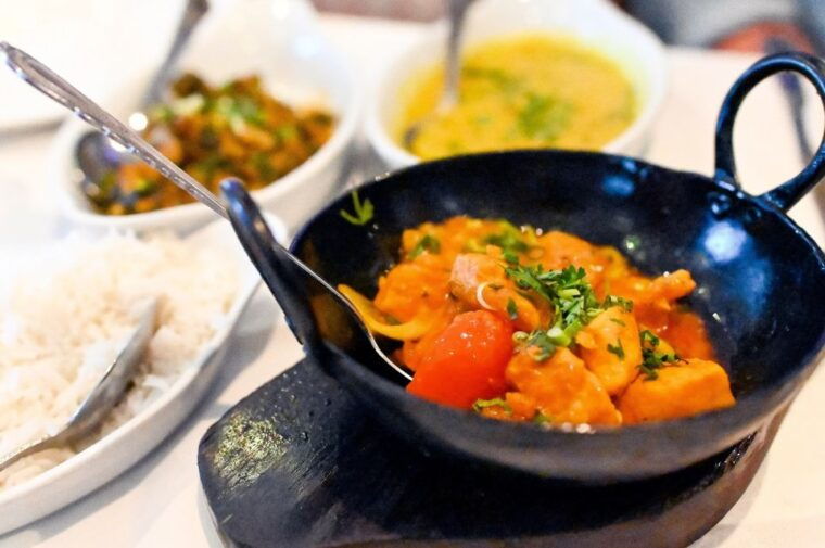 london-3-hour-secret-indian-food-tour