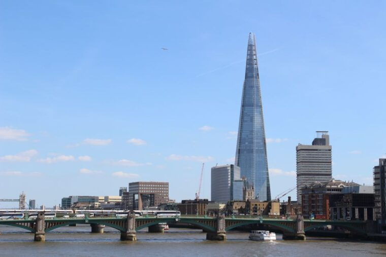 london-4-hour-panoramic-tour-by-black-taxi