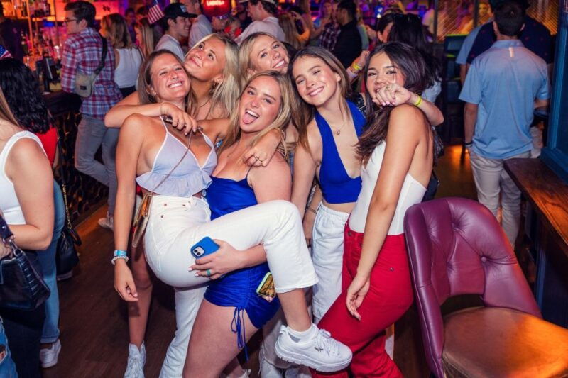 london-4-soho-nightclubs-crawl