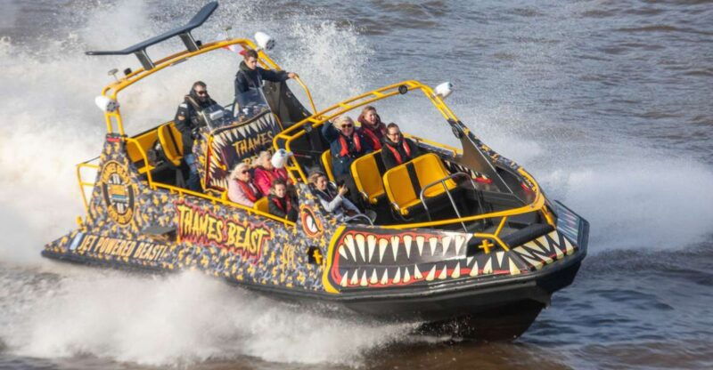 london-40-minute-thames-beast-jetboat-tour