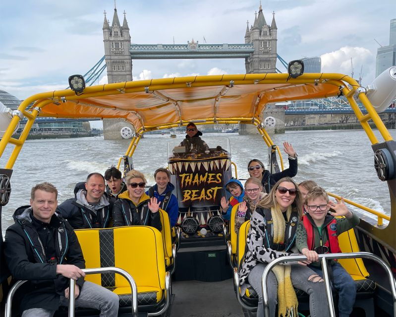 london-40-minute-thames-beast-jetboat-tour