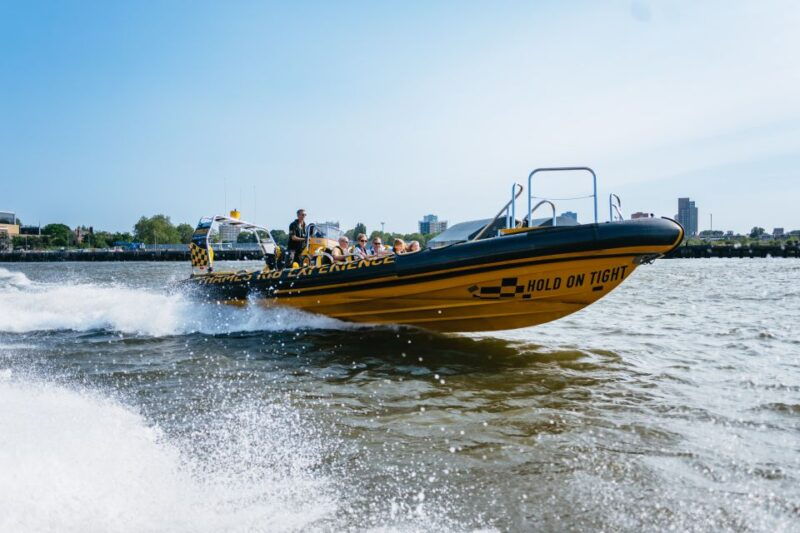 london-45-minute-speedboat-sightseeing-tour