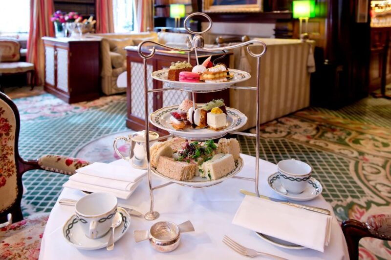 london-afternoon-tea-at-the-milestone-with-champagne-option