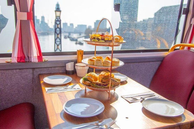 london-afternoon-tea-bus-and-panoramic-tour-on-lower-deck