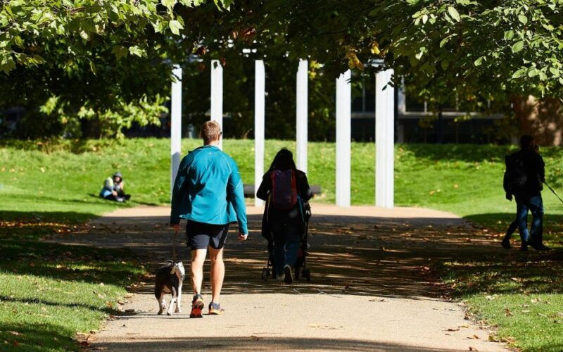 london-afternoon-tea-fast-track-kensington-palace-tickets