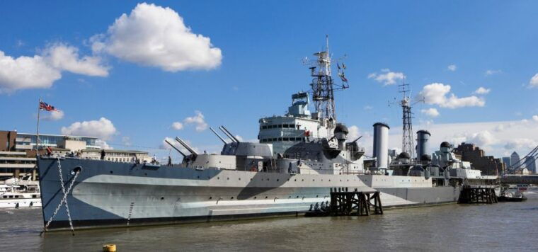 london-app-based-walking-tour-with-30-stops