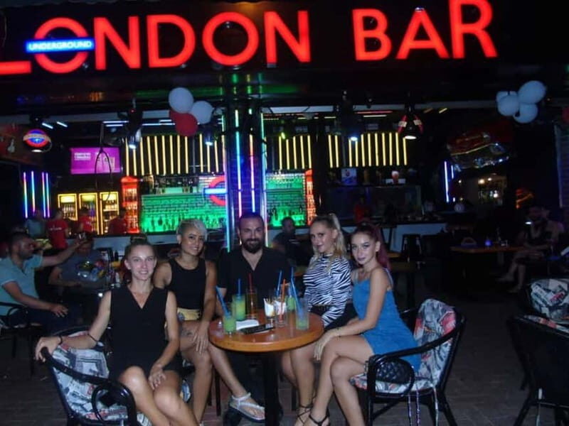 London Bar Meetup: Entry, Safe Original Drink & Transfer - An In-Depth Look at the London Bar Meetup Experience