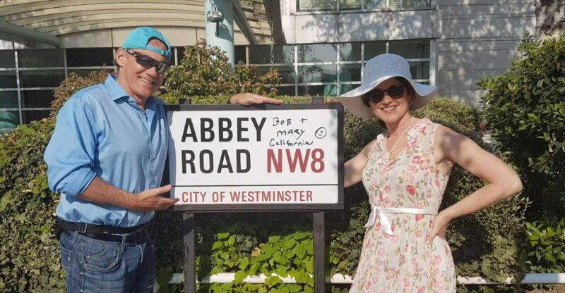 london-beatles-magical-tour-by-black-cab