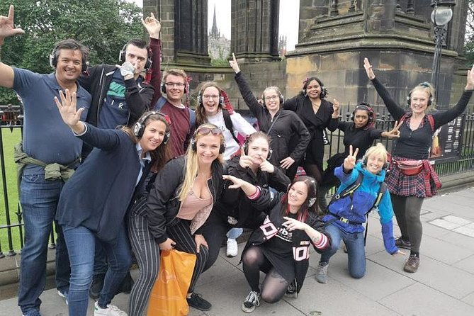 london-boogie-shoes-christmas-silent-disco-walking-tour