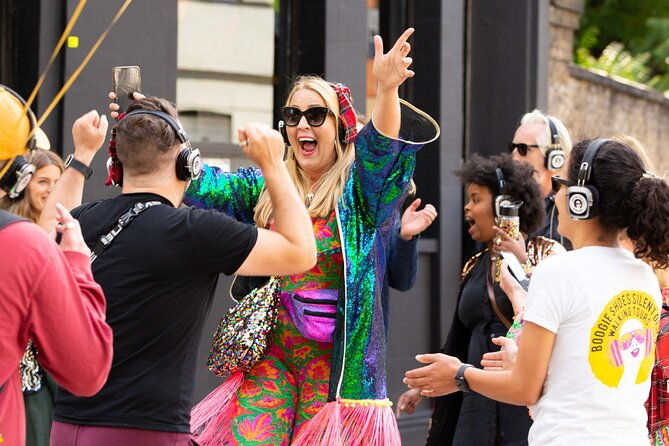 london-boogie-shoes-christmas-silent-disco-walking-tour