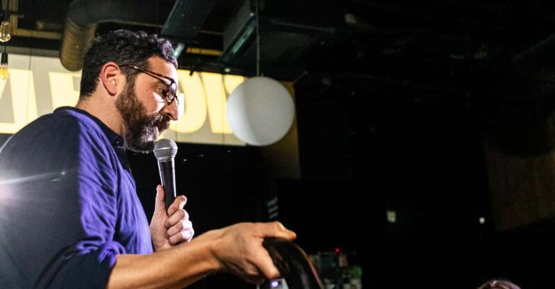 london-bottomless-brunch-comedy-the-ding-dong-gong-show