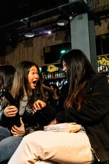 london-bottomless-brunch-comedy-the-ding-dong-gong-show