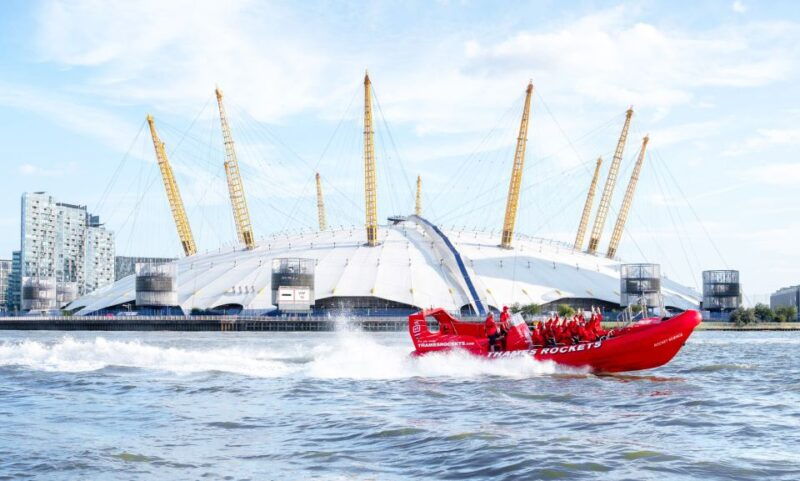 london-break-the-barrier-speed-boat-ride
