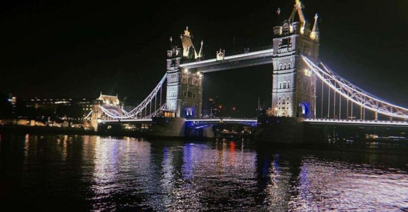 london-bridges-night-time-light-private-tour